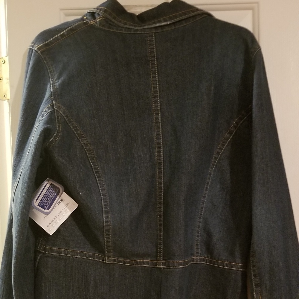Jacket - Picture 2 of 4
